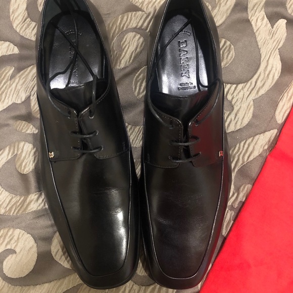 Oxfords_&_Derbys